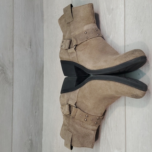 Korks By Kork-Ease Women Ankle Distressed Suede Western Boho Heels shoes - Picture 8 of 12